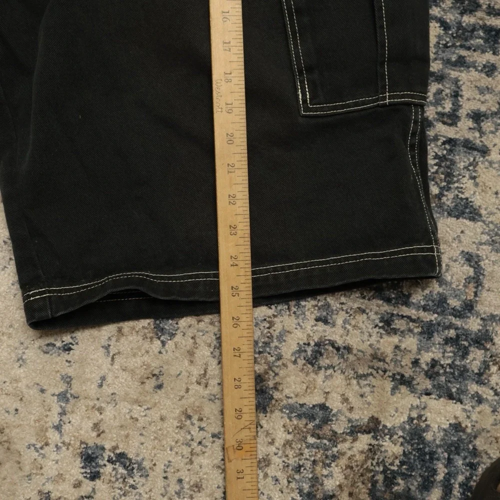 Vintage FUBU Collection Baggy Black Jean Shorts Mens 38 Hip Hop JNCO Style Y2K - Picture 7 of 10